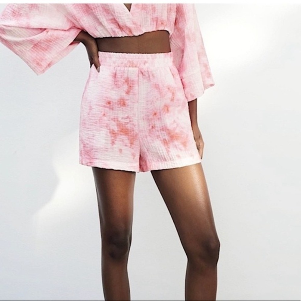 Zara Pink Tie Dye Textured Gauze High Waisted Shorts Elastic‎ Waist M 3564/078